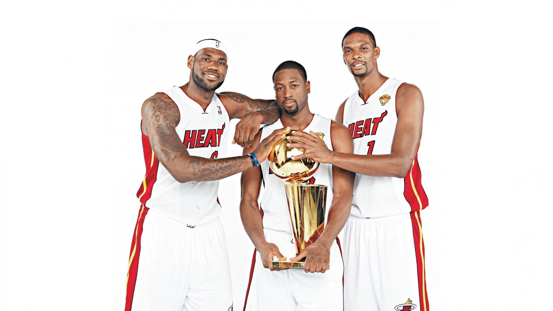 足球战术创新成为焦点